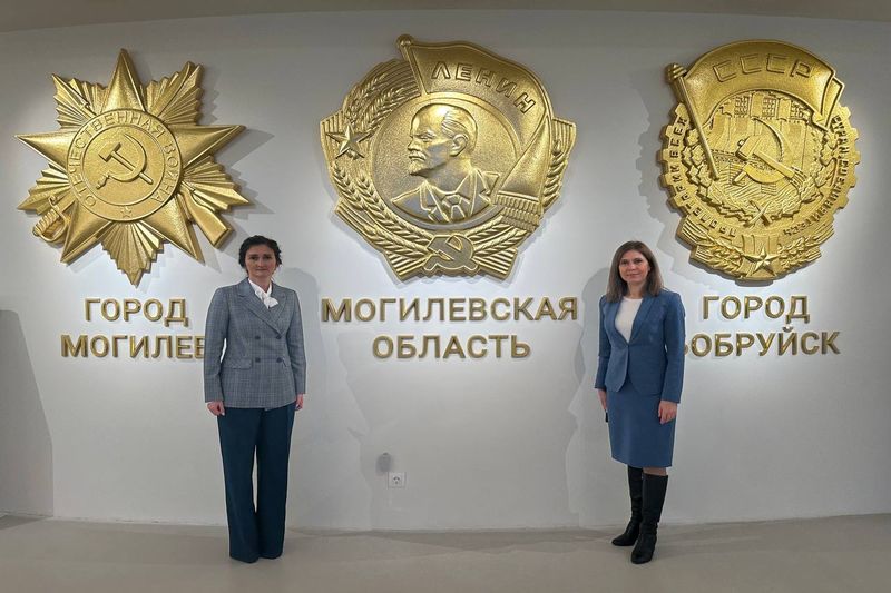 ГОСТИ ИЗ КАЗАНИ ГОСТИ ИЗ КАЗАНИ