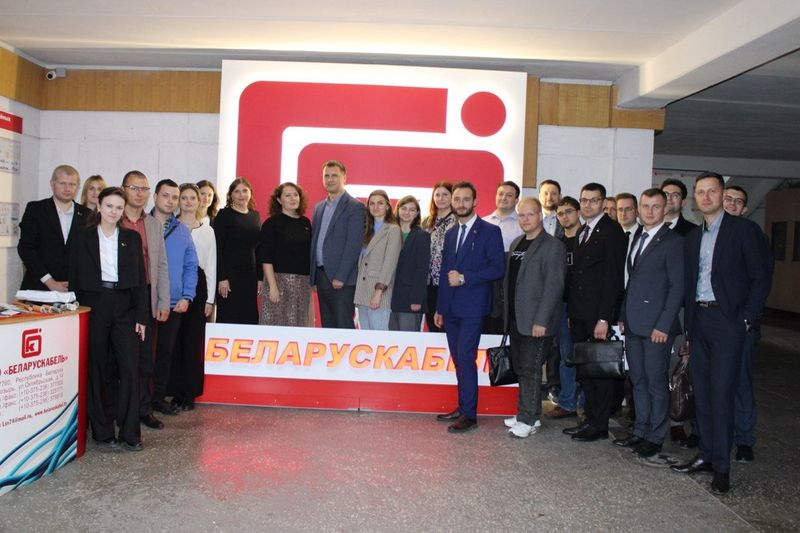 ВЫЕЗДНОЕ ЗАСЕДАНИЕ СОВЕТА МОЛОДЫХ УЧЕНЫХ ВЫЕЗДНОЕ ЗАСЕДАНИЕ СОВЕТА МОЛОДЫХ УЧЕНЫХ